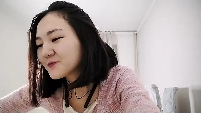 Lyndasilk online show from 11.07.25