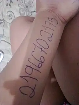 Camilanifeta online show from 12.21.25