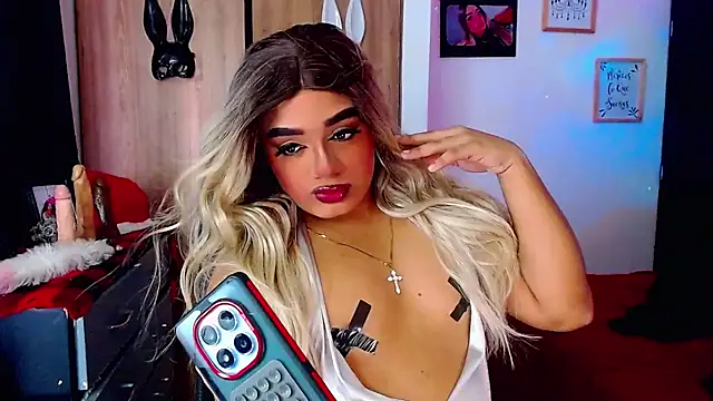 Sofiabigcock22 online show from 11.16.25