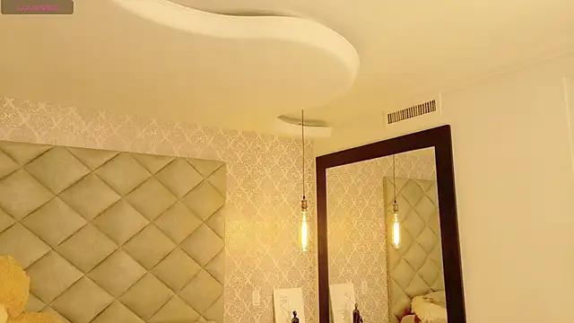 CARO ADAMS1 online show from 02.12.26