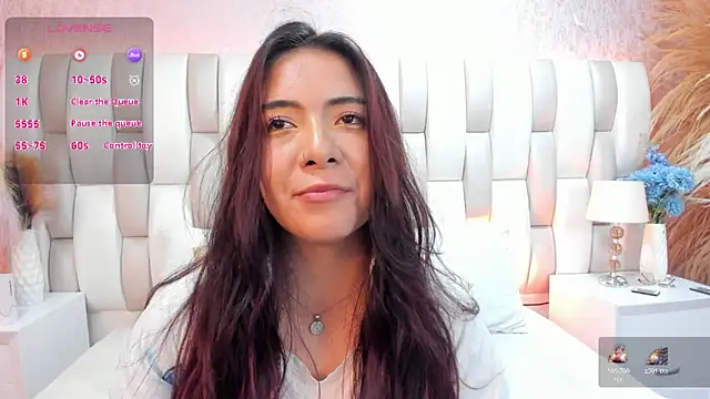 Ari lynn  online show from 12.01.25