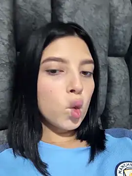 Snapshot of l0lita_sweet chatting on 03.15.26 l0lita sweet online show from 03.15.26