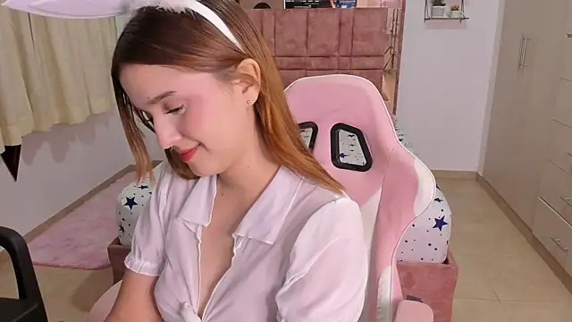 MIACUTEE  online show from 06.28.26