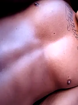 Moreno-Charmoso 30 online show from 10.12.25