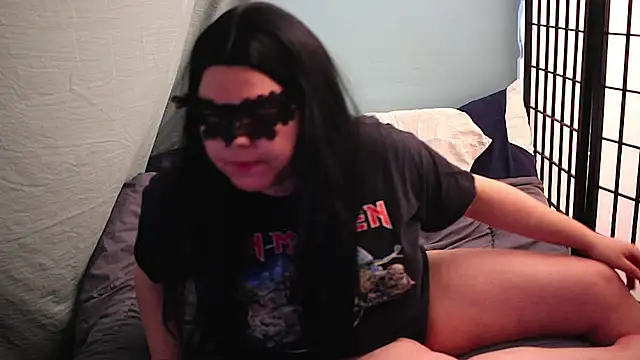 MagicalGirlFrieren online show from 10.29.25