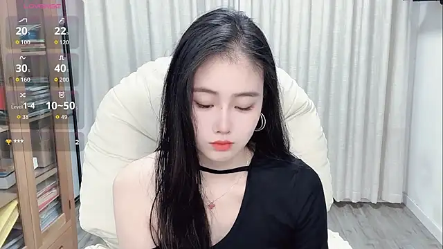 XFDLL-BAOBEI online show from 10.13.25
