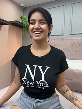 1evelinewood online show from 02.27.25