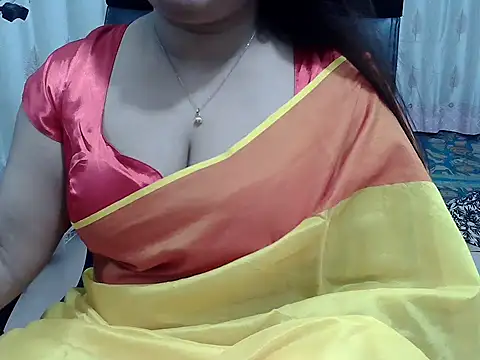 SexyRani2000 online show from 04.20.26