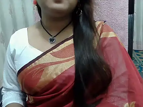 Snapshot of SexyRani2000 chatting on 06.10.26 SexyRani2000 online show from 06.10.26