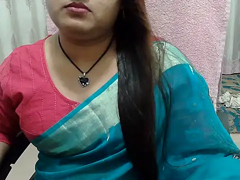 Snapshot of SexyRani2000 chatting on 06.13.26 SexyRani2000 online show from 06.13.26