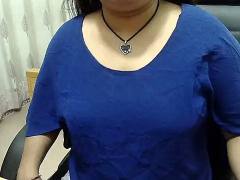Snapshot of SexyRani2000 chatting on 06.20.26 SexyRani2000 online show from 06.20.26