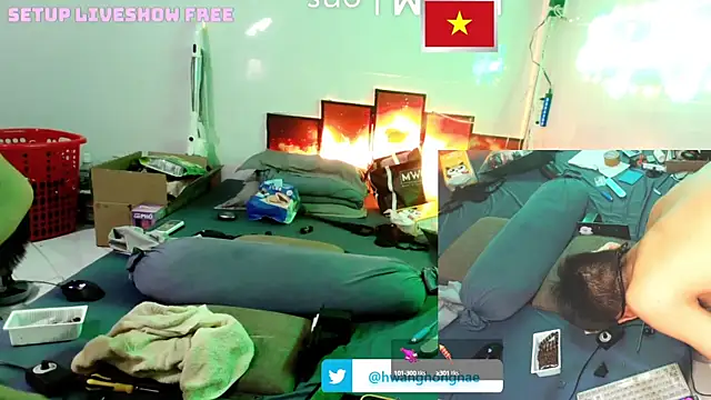 Snapshot of Hwanghonghae_nam chatting on 10.15.25 Hwanghonghae nam online show from 10.15.25
