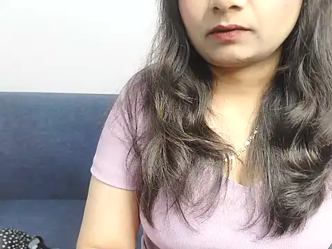 Model Show01 online show from 01.15.26