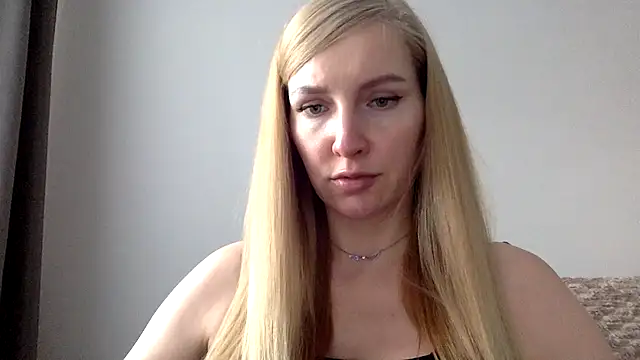 Snapshot of Neralith chatting on 07.19.26 Neralith online show from 07.19.26