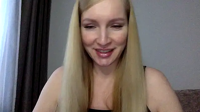 Snapshot of Neralith chatting on 07.21.26 Neralith online show from 07.21.26