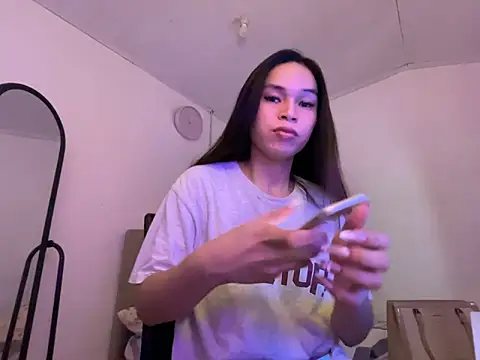 sweetakana online show from 11.24.25