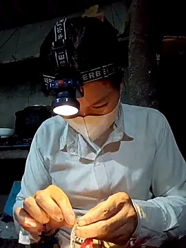 nat-tri online show from 11.10.25