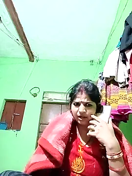 Karishma cute online show from 11.19.25