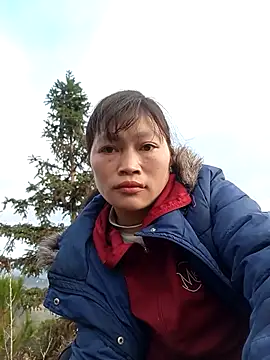 siusiu-00 online show from 12.15.25