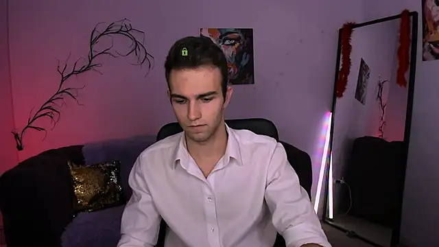 astren villo online show from 11.20.25