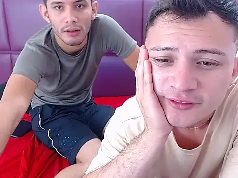 Snapshot of Alejo_Perez chatting on 10.19.25 Alejo Perez online show from 10.19.25