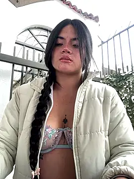 Snapshot of PamelaJonsom_ chatting on 01.13.26 PamelaJonsom online show from 01.13.26