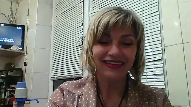 Lia Ray online show from 10.15.25