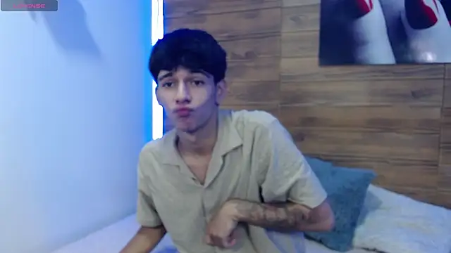 AmethystShadow17 online show from 10.18.25