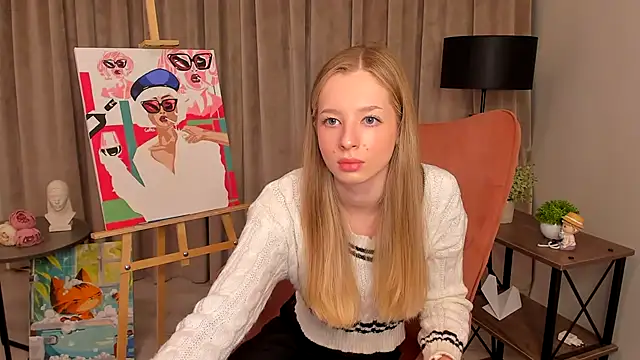 Snapshot of OzellGandia chatting on 10.15.25 OzellGandia online show from 10.15.25