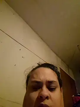 BigBusty VoluptuousMilfX online show from 10.31.25