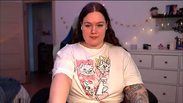 SummerTina online show from 01.17.25