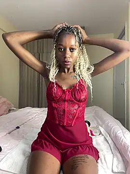 Snapshot of NyahHeat chatting on 02.06.26 NyahHeat online show from 02.06.26