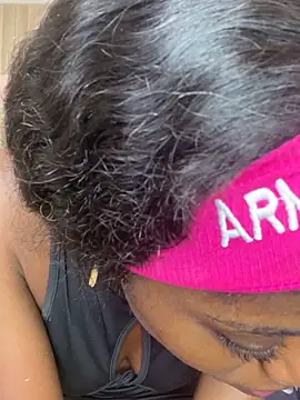 Snapshot of NyahHeat chatting on 02.18.26 NyahHeat online show from 02.18.26