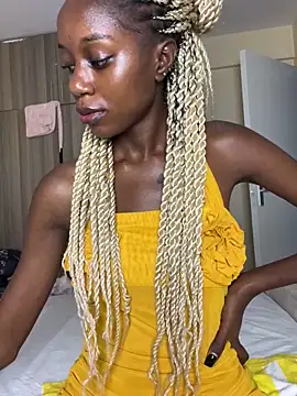 Snapshot of NyahHeat chatting on 02.19.26 NyahHeat online show from 02.19.26