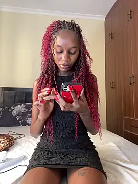 Snapshot of NyahHeat chatting on 03.21.26 NyahHeat online show from 03.21.26