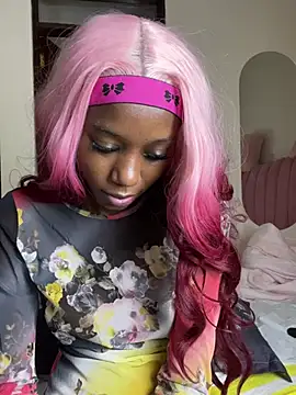 Snapshot of NyahHeat chatting on 04.12.26 NyahHeat online show from 04.12.26