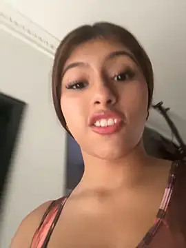dafne17  online show from 05.21.26