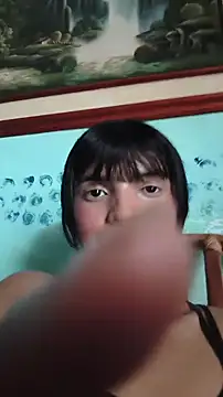 Megan glow online show from 10.24.25