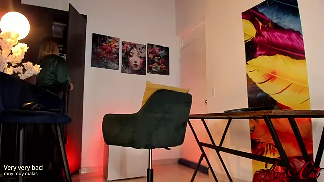 ana cat online show from 09.15.25