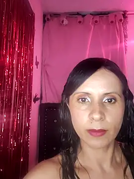 Snapshot of irebbeca_sexy12 chatting on 10.19.25 irebbeca sexy12 online show from 10.19.25