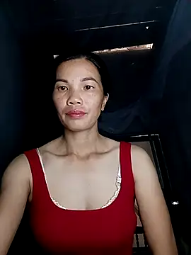 Snapshot of Style-lee chatting on 10.26.25 Style-lee online show from 10.26.25