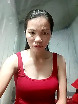 Snapshot of Style-lee chatting on 11.25.25 Style-lee online show from 11.25.25