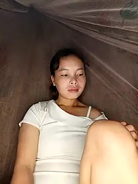 Snapshot of Nguyet2k4 chatting on 10.15.25 Nguyet2k4 online show from 10.15.25