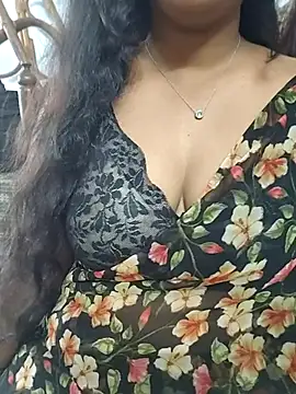 Snapshot of Nikitha_telugu chatting on 10.17.25 Nikitha telugu online show from 10.17.25