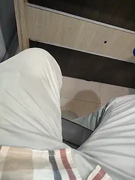 Vickyins480000 online show from 03.30.26