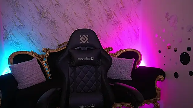 CuteeFoxy online show from 03.30.26