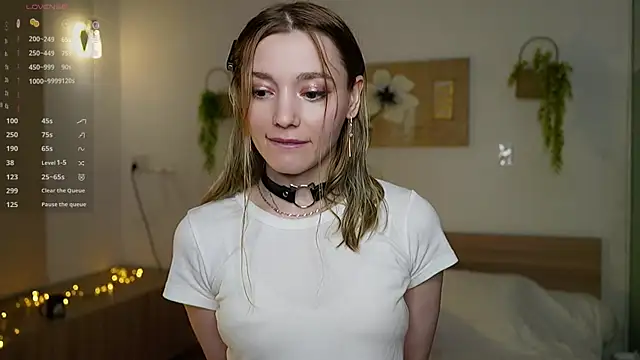 StarryMary online show from 12.03.25