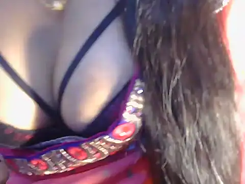 Snapshot of strip_ranii chatting on 04.22.26 strip ranii online show from 04.22.26