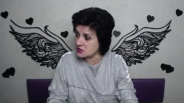 Snapshot of KseniaBurlesk chatting on 10.16.25 KseniaBurlesk online show from 10.16.25