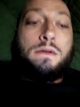 Snapshot of bobstrongdong chatting on 10.15.25 bobstrongdong online show from 10.15.25